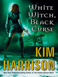 Cover image: White Witch, Black Curse 9780061138027
