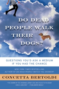 Omslagafbeelding: Do Dead People Walk Their Dogs? 9780061706080