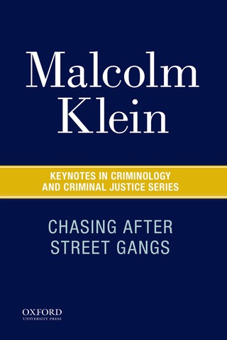 Cover image: Chasing After Street Gangs 9780190215248