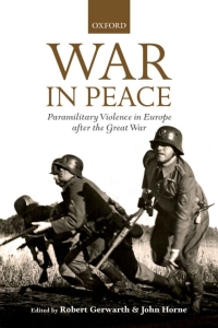 Omslagafbeelding: War in Peace 1st edition 9780199686056