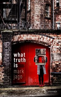 Immagine di copertina: What Truth Is 9780198823810