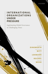 Immagine di copertina: International Organizations under Pressure 9780198837893