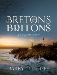Cover image: Bretons and Britons 9780198851622