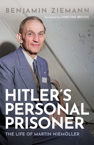 Omslagafbeelding: Hitler's Personal Prisoner 1st edition 9780192862587