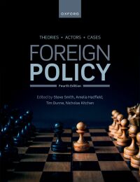 Cover image: Foreign Policy 4th edition 9780192677693