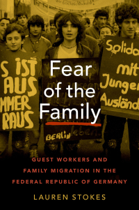 Imagen de portada: Fear of the Family 9780197558416