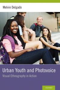 Cover image: Urban Youth and Photovoice 9780199381326