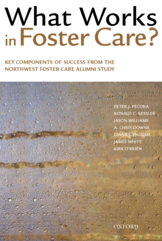 Cover image: What Works in Foster Care? 9780195175912