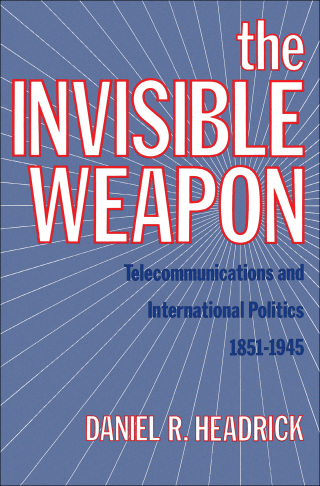 صورة الغلاف: The Invisible Weapon 9780199930333