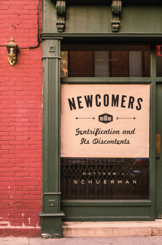 Cover image: Newcomers 9780226476261