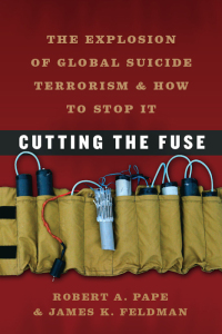 Imagen de portada: Cutting the Fuse 1st edition 9780226645650