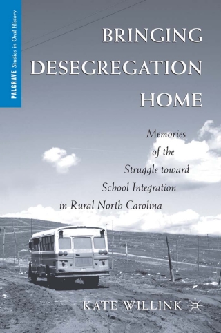 Cover image: Bringing Desegregation Home 9780230611351