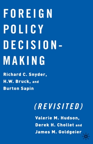 Imagen de portada: Foreign Policy Decision-Making (Revisited) 9781403960757