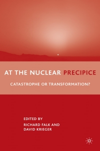 Titelbild: At the Nuclear Precipice 9780230608955