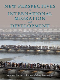 Omslagafbeelding: New Perspectives on International Migration and Development 9780231156806