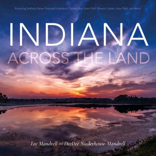 Omslagafbeelding: Indiana Across the Land 9780253029683