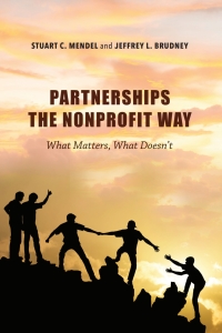 表紙画像: Partnerships the Nonprofit Way 9780253032614