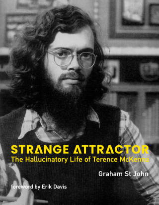 Cover image: Strange Attractor 9780262049573