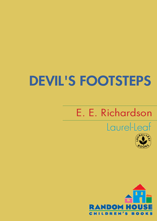 Cover image: Devil's Footsteps 1st edition 9780440239161