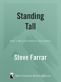 Cover image: Standing Tall 9781590528679