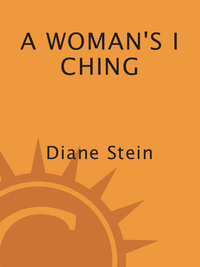Cover image: A Woman's I Ching 9780895948571