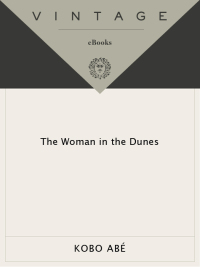Cover image: The Woman in the Dunes 9780679733782