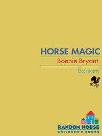 Cover image: Horse Magic 9780553482652
