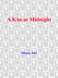 Cover image: A Kiss at Midnight 9780553580570