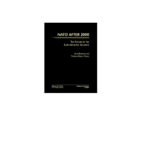 Imagen de portada: NATO After 2000 1st edition