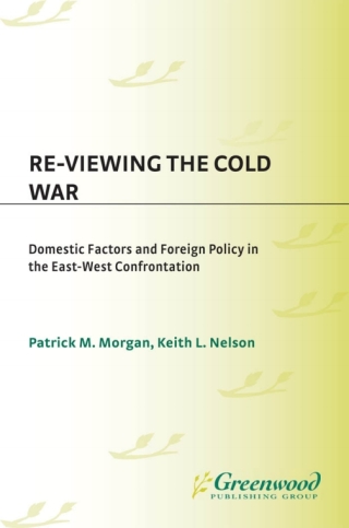 Imagen de portada: Re-Viewing the Cold War 1st edition