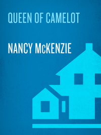 Cover image: Queen of Camelot 9780345445872