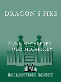 Cover image: Dragon's Fire 9780345480286
