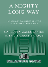 Cover image: A Mighty Long Way 9780345511003