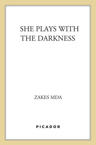 Cover image: She Plays with the Darkness 9780312423254