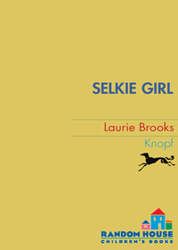 Cover image: Selkie Girl 1st edition 9780375851704