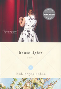 Omslagafbeelding: House Lights: A Novel 9780393064513