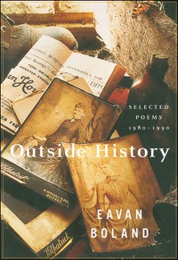 表紙画像: Outside History: Selected Poems, 1980-1990 9780393308228