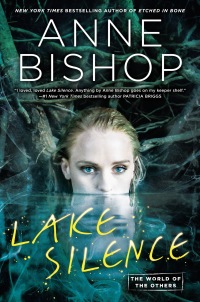 Cover image: Lake Silence 9780399587245