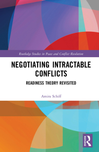 Imagen de portada: Negotiating Intractable Conflicts 1st edition 9780367187200