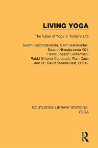 Cover image: Living Yoga 1st edition 9780367026127