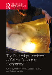 表紙画像: The Routledge Handbook of Critical Resource Geography 1st edition 9781032023113
