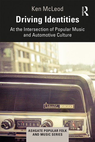 Imagen de portada: Driving Identities 1st edition 9781138317055