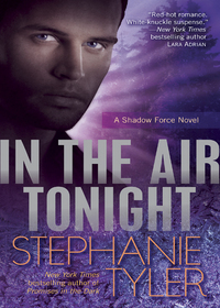 Cover image: In the Air Tonight 9780440423034
