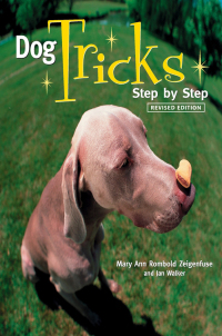 Omslagafbeelding: Dog Tricks 1st edition 9780764564284