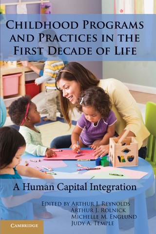 Immagine di copertina: Childhood Programs and Practices in the First Decade of Life 9780521198462