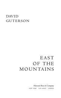 Titelbild: East of the Mountains 9780151002290