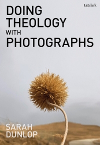 表紙画像: Doing Theology with Photographs 1st edition 9780567713377