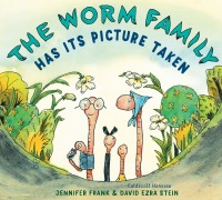 Cover image: The Worm Family Has Its Picture Taken 9780593124789