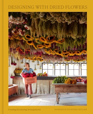 Cover image: Designing with Dried Flowers 9780593580981