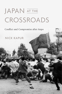 表紙画像: Japan at the Crossroads 9780674984424